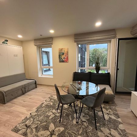 Apartments In The Center Kaunas Ngoại thất bức ảnh
